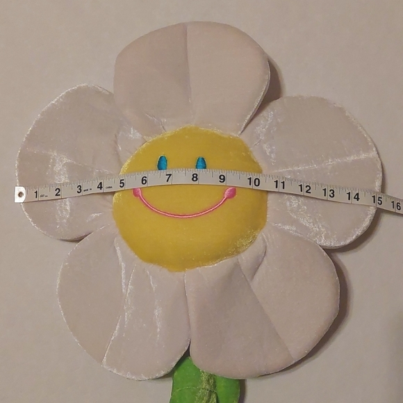 Carousel Toy Inc. Happy Face flower NWOT - Picture 6 of 7